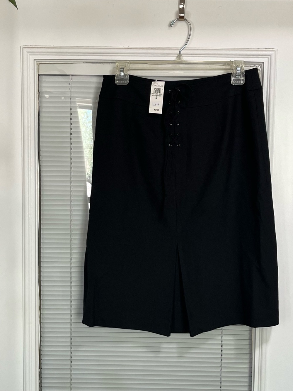 Ann Taylor Classic Black A-Line Skirt